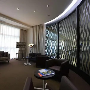 Hotel Western Premier Chc Airport