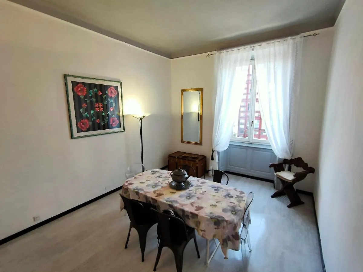 ** Guest house Apartment Nido Stazione Bergamo Italy