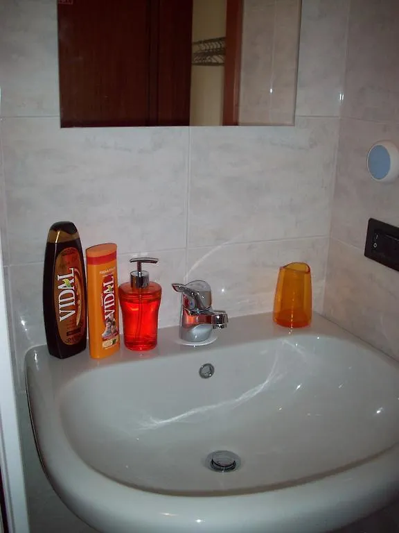 Apartment Nido Stazione Bergamo 2*,  Italy