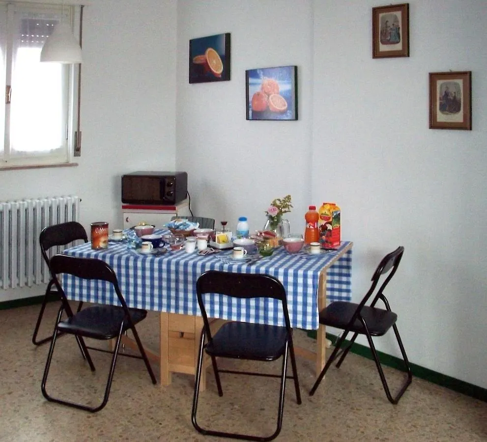 Apartment Nido Stazione Bergamo 2*,  Italy