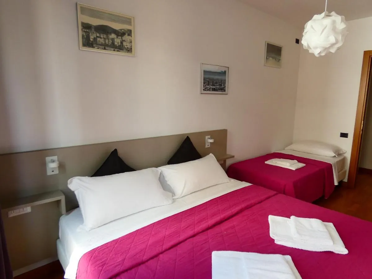 Apartment Nido Stazione Bergamo 2*,  Italy